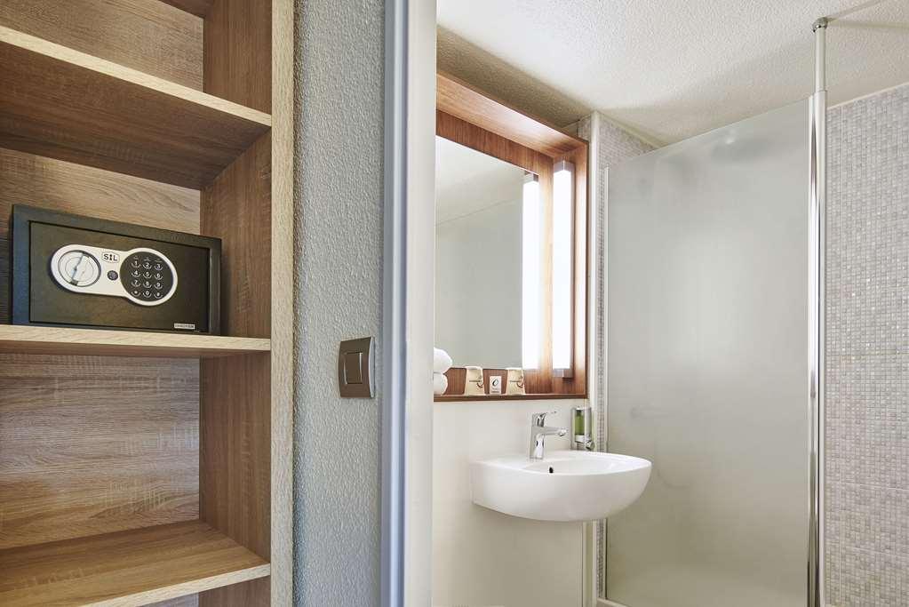ホテル カンパニール ラ ヴェリエール La Verrière 部屋 写真